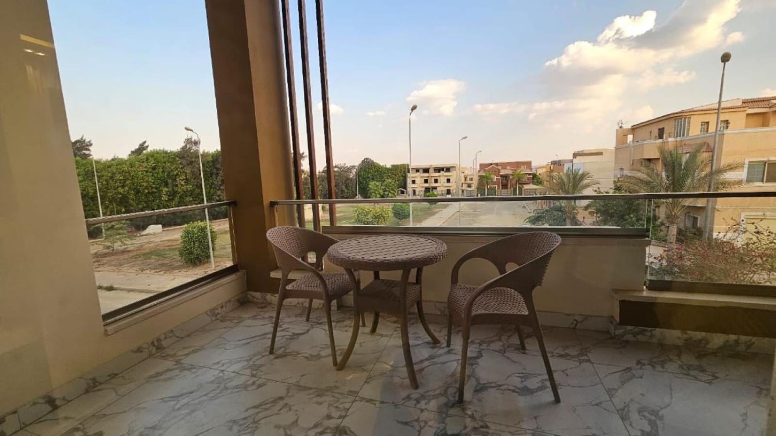 My Aparthotel 4*