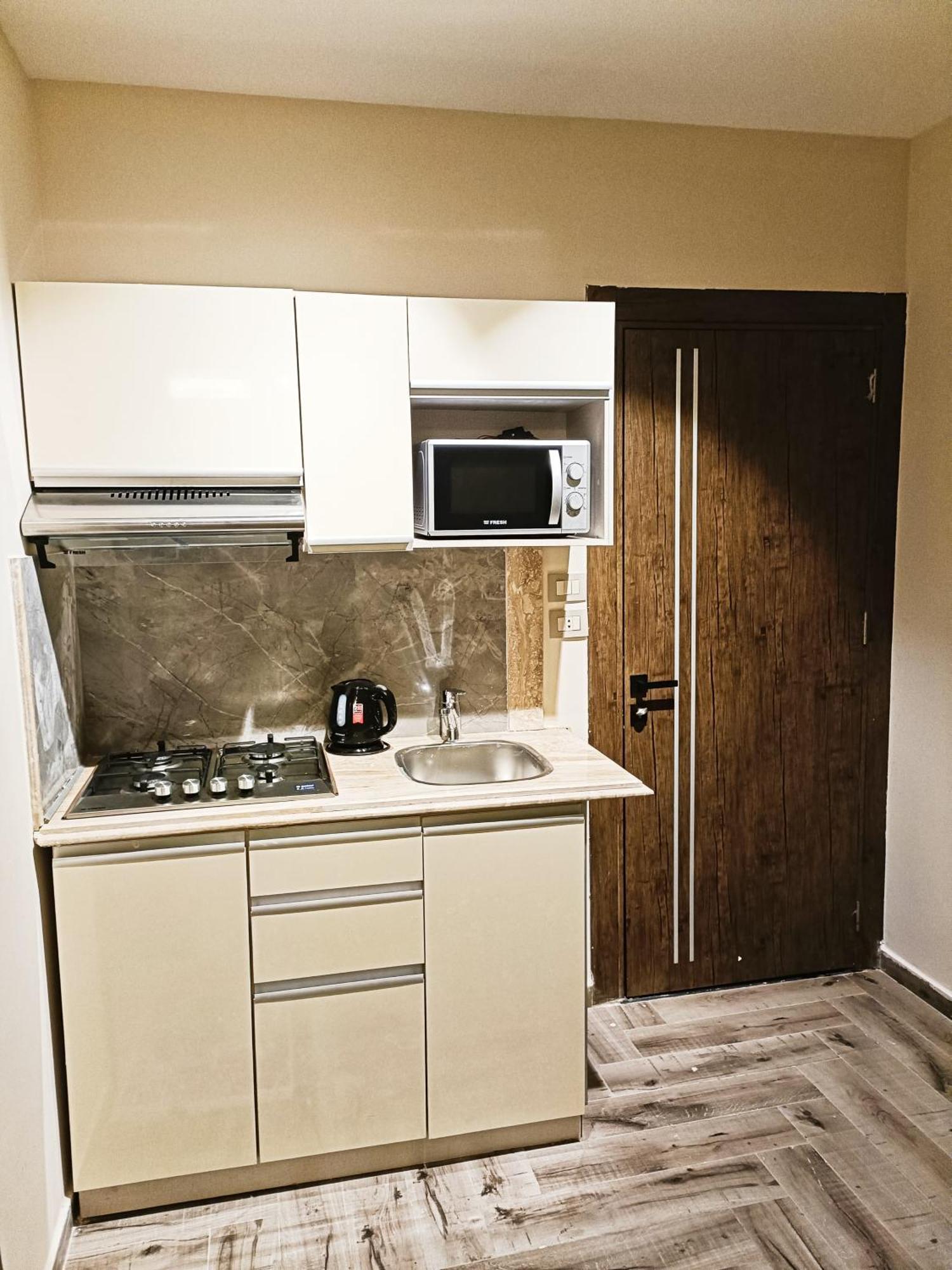 Aparthotel My 4*